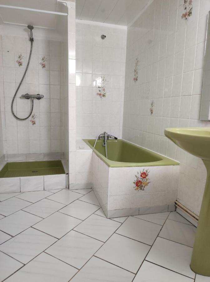 Gite "Fils Et Cotons" Piscine Interieure Chauffee A L'Annee Et Sauna Prive Celles-sur-Plaine Exteriör bild